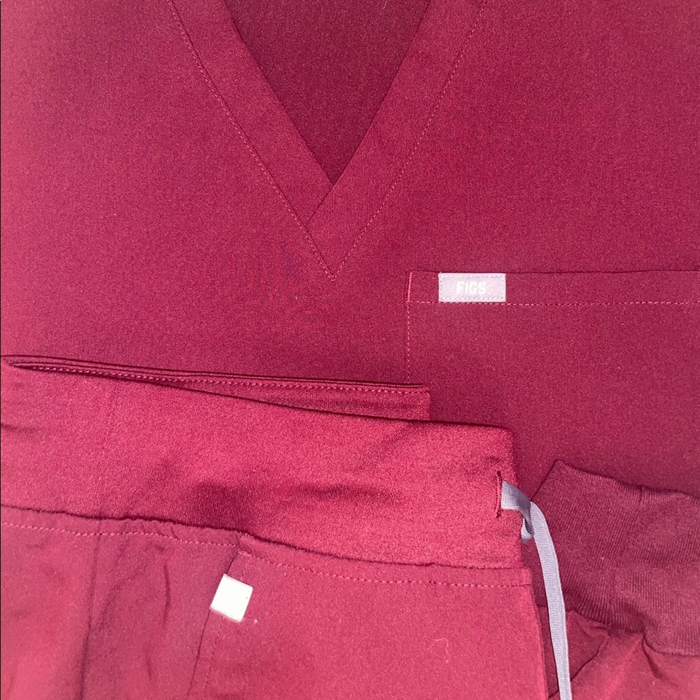 Figs Burgundy XS/ S